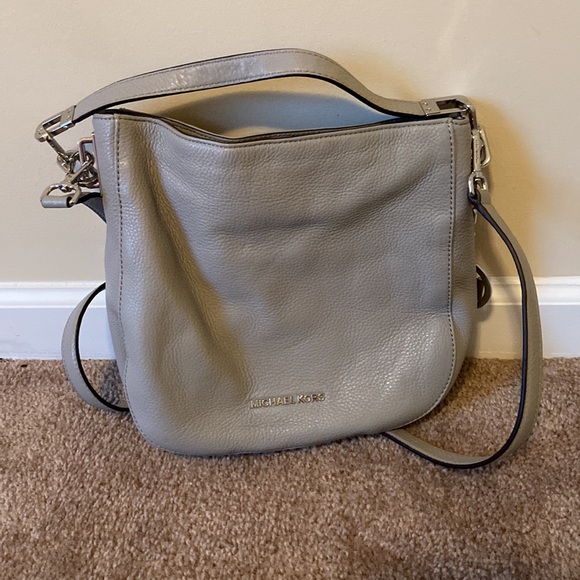 Michael Kors pebble grey hobo handbag - Picture 4 of 4